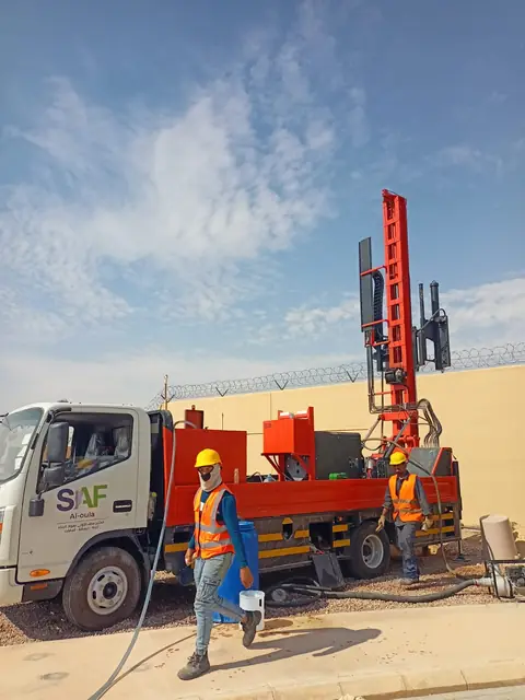 معدات الحفر المتنقلة
